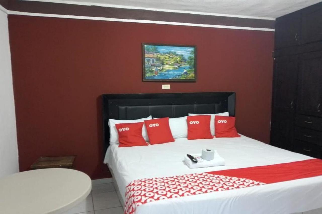 Oyo Hotel El Paraiso, Tabasco Huimanguillo Екстер'єр фото